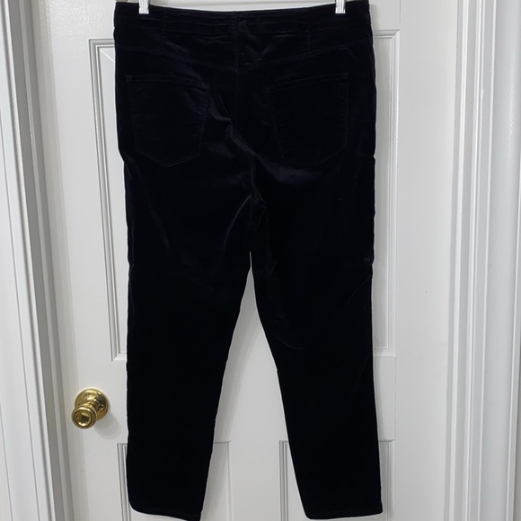 J Brand velvet feel cotton/poly Natasha Sky High Skinny pant, black, size 32. - Picture 4 of 5